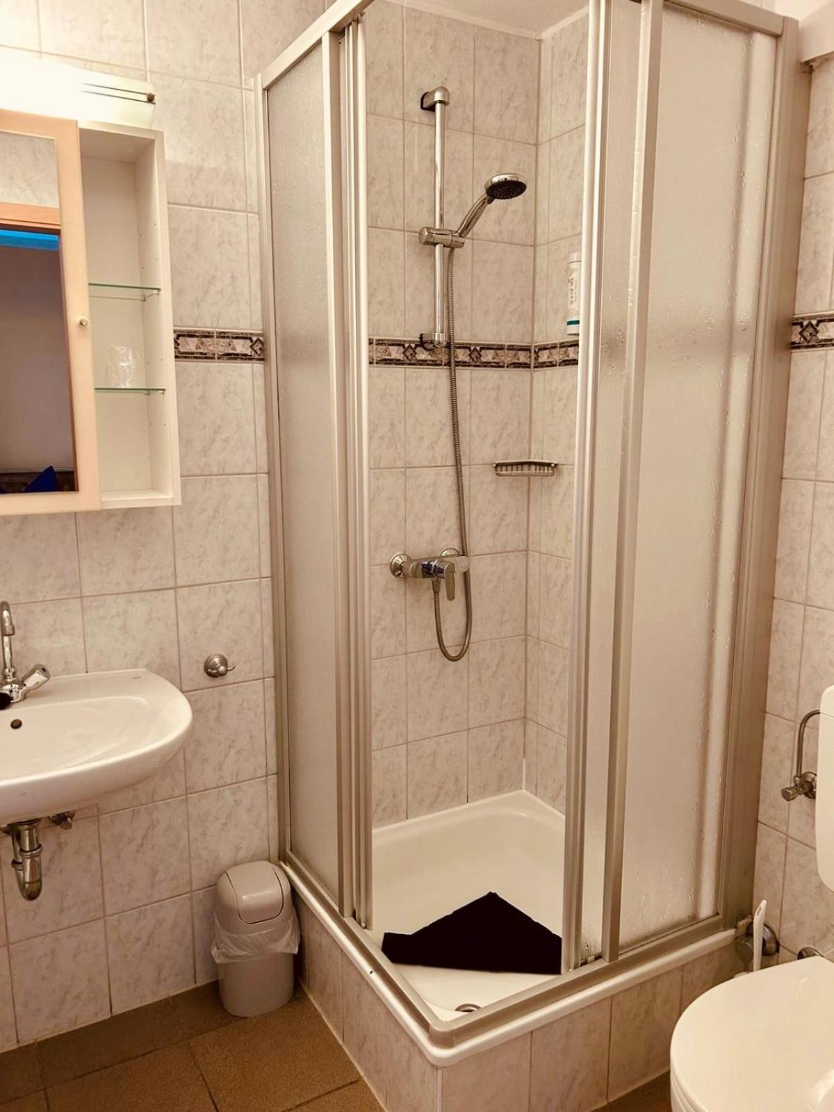 Alter Kornspeicher - Low Budget Zimmer Каролінензіль Екстер'єр фото